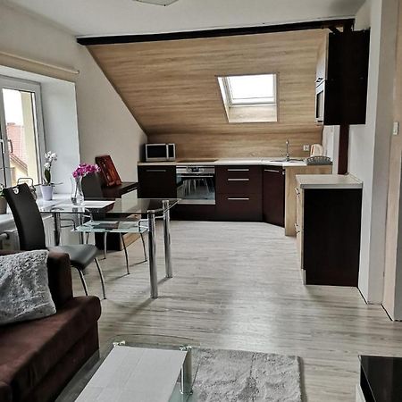 Malinowa 36 Apartamenty Chojnice Exteriör bild