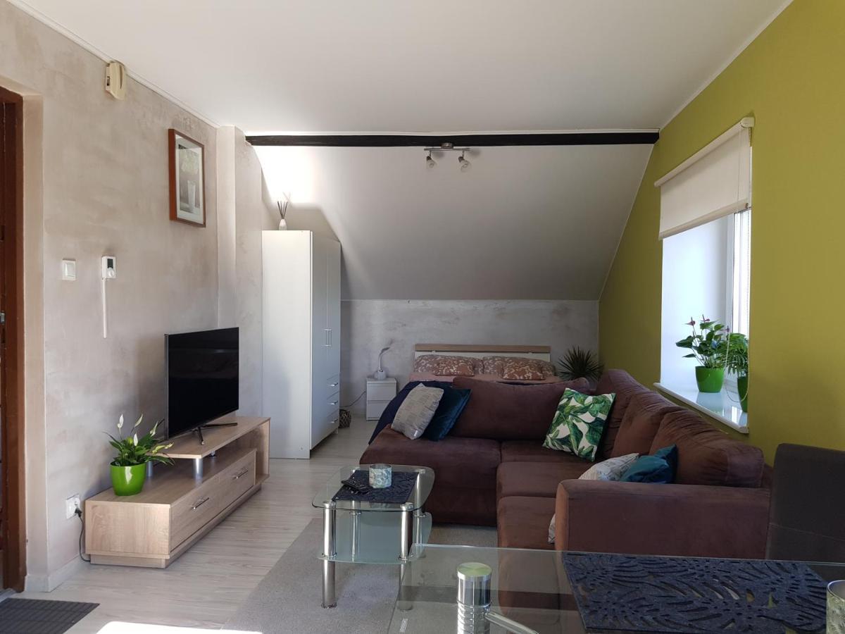 Malinowa 36 Apartamenty Chojnice Exteriör bild