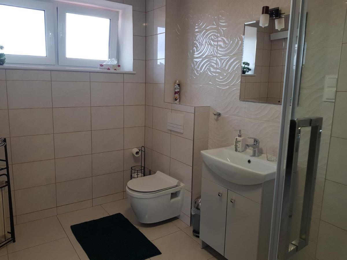 Malinowa 36 Apartamenty Chojnice Exteriör bild