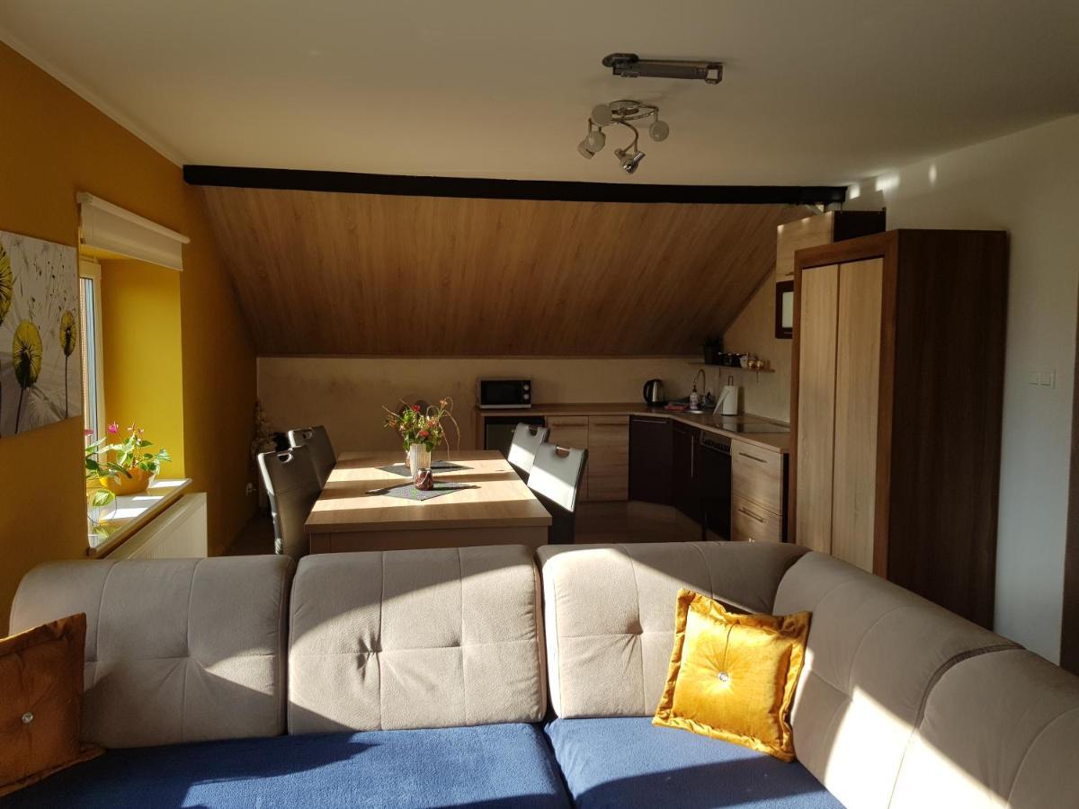 Malinowa 36 Apartamenty Chojnice Exteriör bild