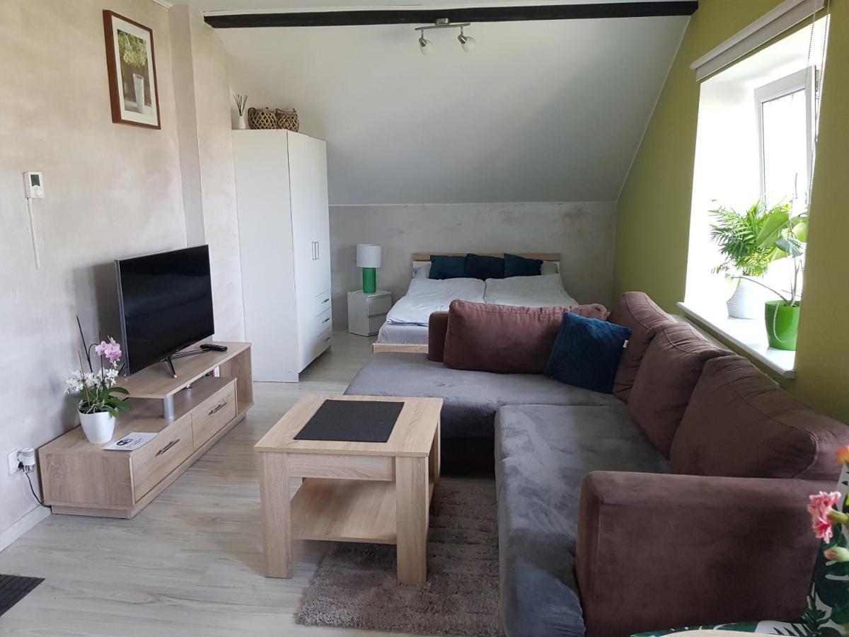 Malinowa 36 Apartamenty Chojnice Exteriör bild
