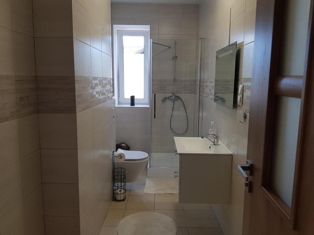 Malinowa 36 Apartamenty Chojnice Exteriör bild
