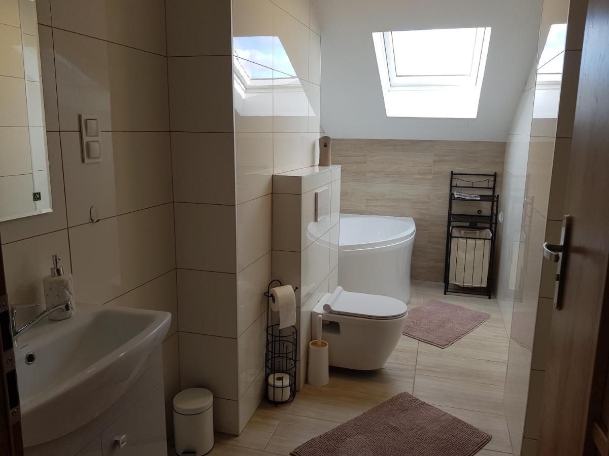Malinowa 36 Apartamenty Chojnice Exteriör bild