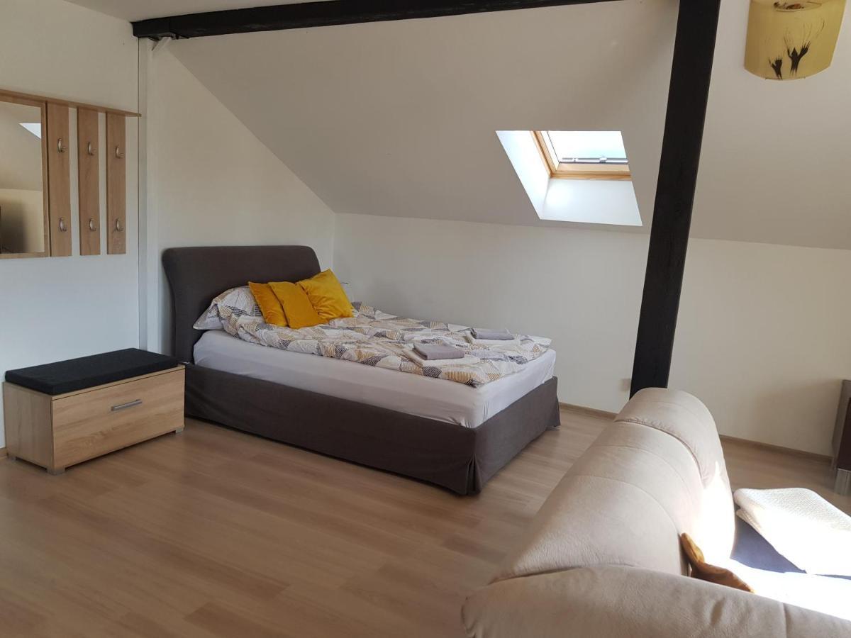 Malinowa 36 Apartamenty Chojnice Exteriör bild